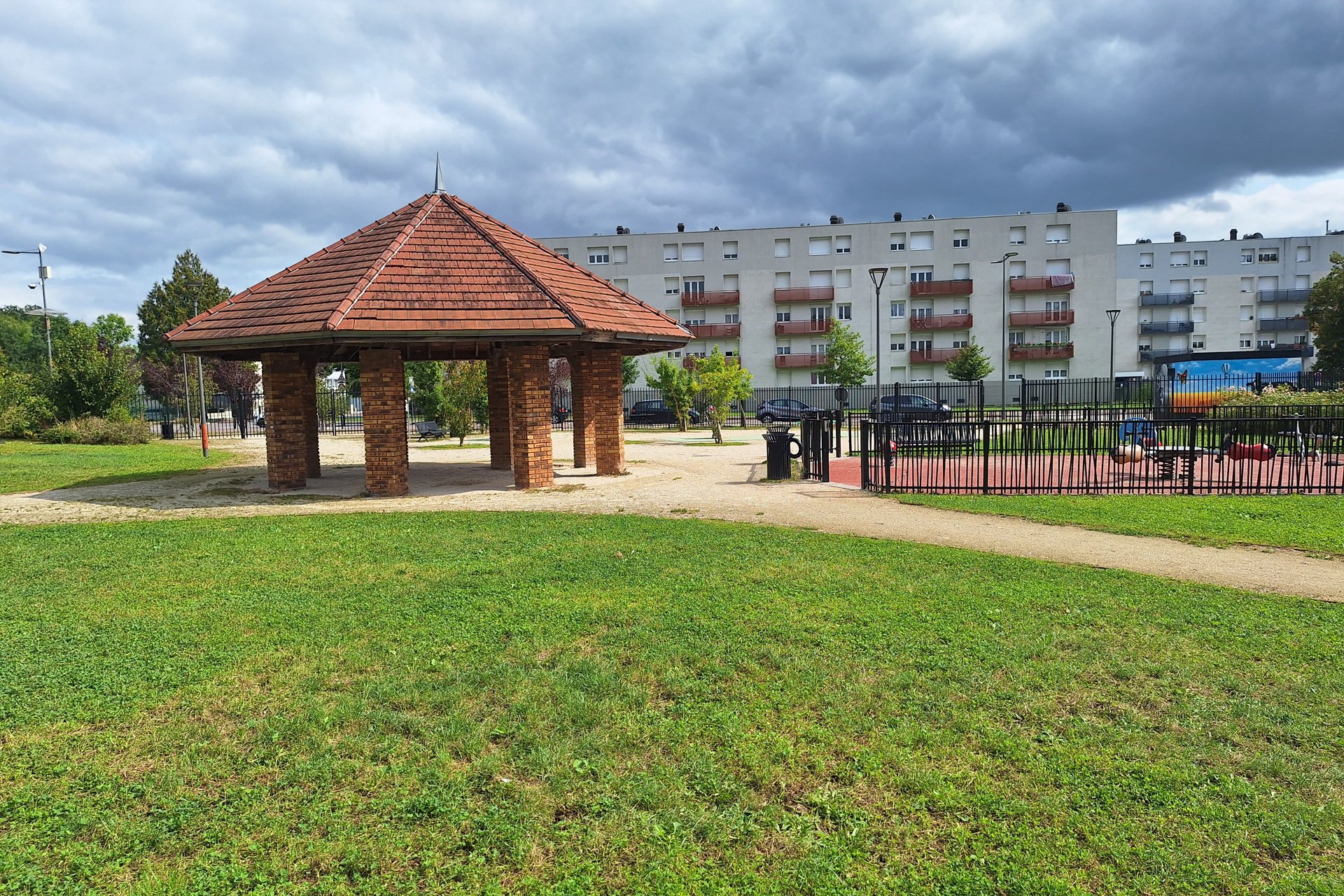 Square République à Guénange